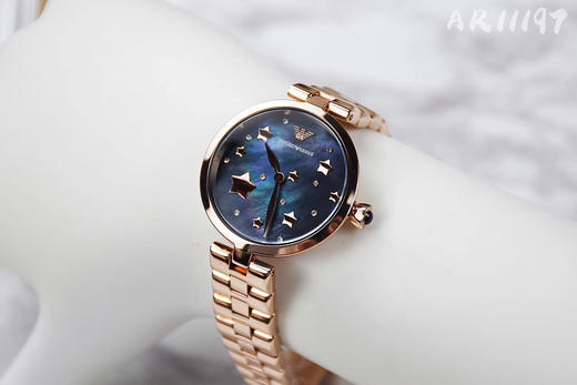 原单渠道货    阿玛尼Armani Ar11197
表壳：316L精钢
表镜：强化矿物质玻璃
表带：316L精钢 商品图8