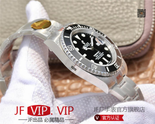 NAIL劳力士水鬼。男士腕表，精钢表带，自动机械机芯，密底。十大特色：1陶瓷圈：绿色陶瓷圈达到正品99% 的翠绿，黑水鬼达到100%无色差。 商品图9