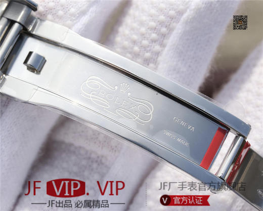 NAIL劳力士水鬼。男士腕表，精钢表带，自动机械机芯，密底。十大特色：1陶瓷圈：绿色陶瓷圈达到正品99% 的翠绿，黑水鬼达到100%无色差。 商品图4