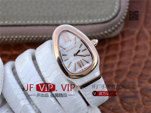 BV宝格丽SERPENTI系列白色陶瓷与黑陶瓷腕表以精美蛇形向众人展现时尚奢华之美。表圈处镶嵌切割美钻，精美奢华 商品图1