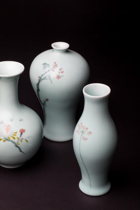 8寸 手绘青瓷花器（单件） 商品图3