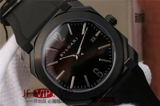 宝格丽 OCTO系列102737腕表，表径41X10mm，100%进口316L精钢表壳使用cnc数控机床精雕细琢，搪瓷表盘经过十几道工序制作而成 商品图3