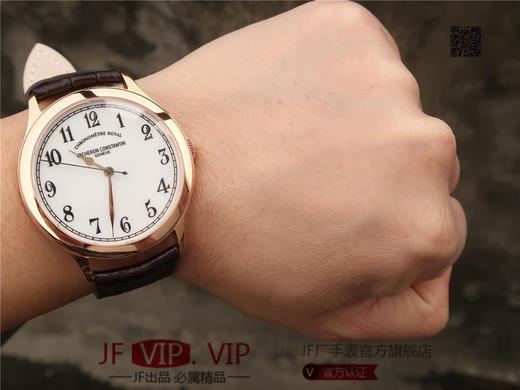 GS江诗丹顿——历史名作系列86122/000P-9362光泽亮丽的方形外壳，内衬简洁的麦穗面盘，搭配意大利小牛皮表，最大限度还原正品的艺术感官。 商品图10