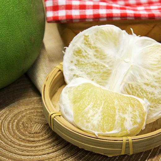 海南澄迈 柚中王者 青皮绿柚 食之清香盈口，清甜解暑，让人越吃越喜欢吃！ 商品图2