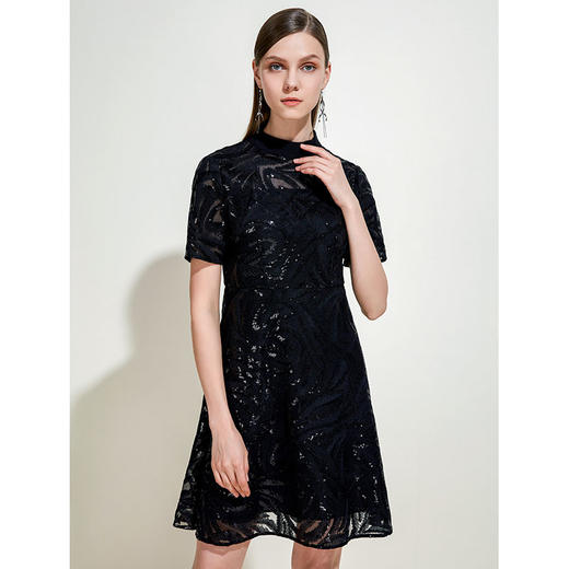 EITIE爱特爱女装夏季新品亮片黑色薄纱透视修身礼服连衣裙5977618 商品图2