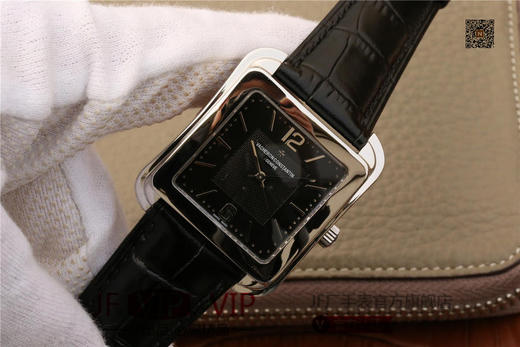 GS江诗丹顿历史名作系列86300款 光泽亮丽的方形外壳，内衬简洁的麦穗面盘，搭配意大利小牛皮表，最大限度还原正品的艺术感官。 商品图2