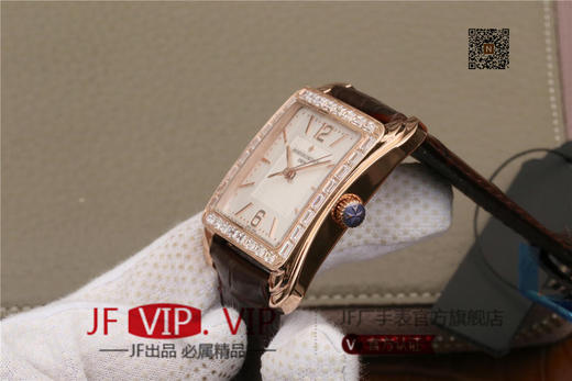 GS江诗丹顿历史名作系列86300款 光泽亮丽的方形外壳，内衬简洁的麦穗面盘，搭配意大利小牛皮表，最大限度还原正品的艺术感官。 商品图7