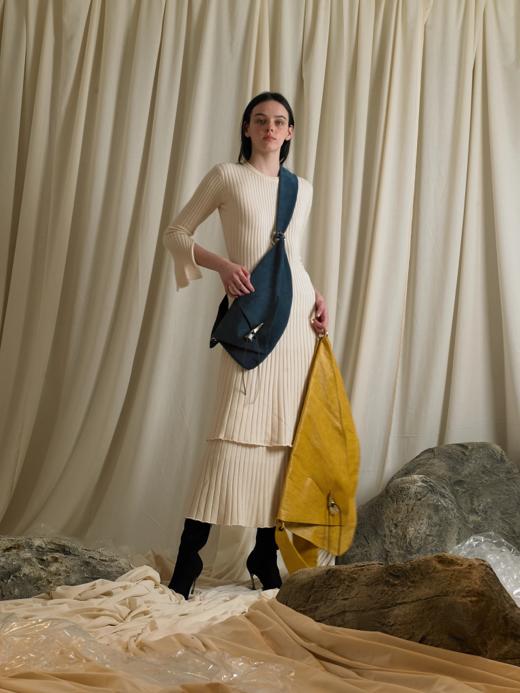 Rib-knit O-back Dress - Ivory 商品图0