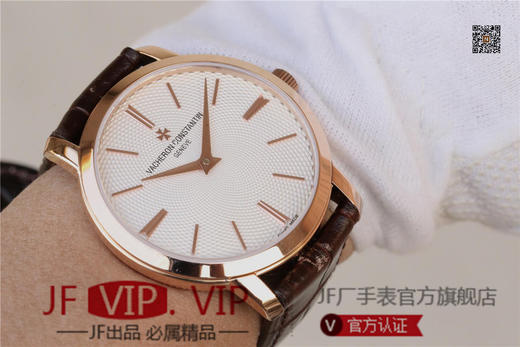 TW江诗丹顿传承系列81578腕表，采用Cal.1120 超薄自动上弦腕表，摆陀采用主体镂空边缘挂21K黄金边的做法 商品图9