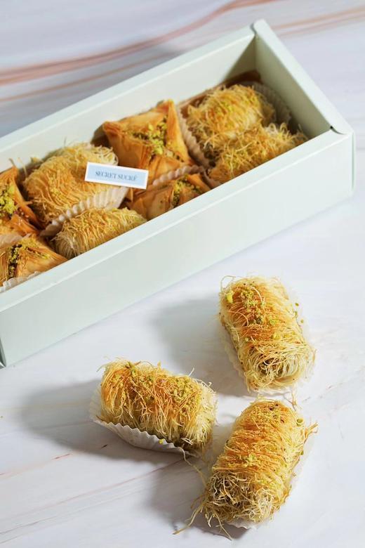松瓤鹅油卷玫瑰酥常温点心礼盒 商品图1