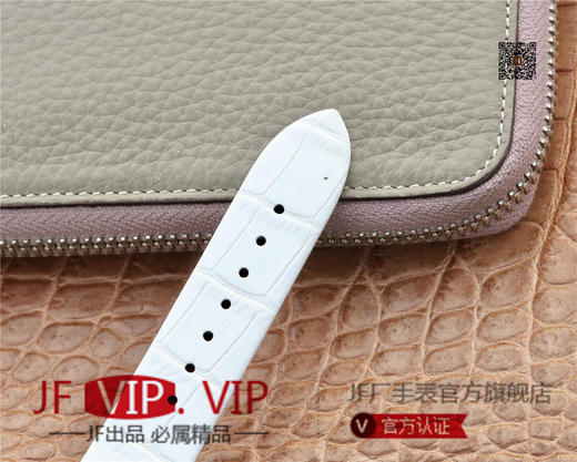 GP梵克雅宝诗意复杂功能系列—舞动的天使，珐琅工艺裙䙓，圈口镶嵌47粒施华洛世奇，字面小人纯银打造！ 商品图9