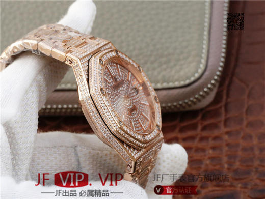 爱彼皇家橡树系列15400.OR满天星钻表少量到货 搭载316L进口不锈钢表壳 精选进口奥地利水钻 搭载9015改原装cal.3120超薄自动机械机芯 商品图4