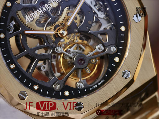 爱彼V2升级版皇家橡树26518真陀飞轮男士腕表。这是一项对精度密要求极其严苛的高级制表工艺，丝毫分差都可能会影响机芯的走时精度或防震效果 商品图4