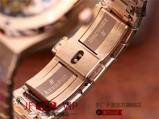 爱彼V2升级版皇家橡树26518真陀飞轮男士腕表。这是一项对精度密要求极其严苛的高级制表工艺，丝毫分差都可能会影响机芯的走时精度或防震效果 商品图9