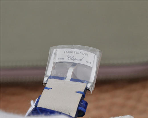 YF萧邦 HAPPY DIAMONDS 五彩缤纷系列 278559-3020 。女士腕表，皮表带，自动机械机芯，透底。 商品图10