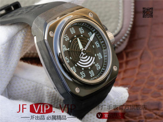 Gorilla大猩猩腕表，是由爱彼设计总监奥克塔维奥.加西亚研发团队打造的。灵感来自于经典美式汽车的仪表盘设计 商品图4