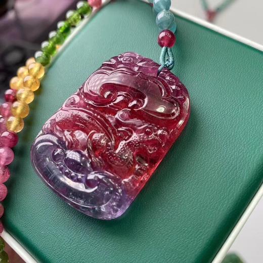 27.3g 43-31-1mm总重约50克卢比来红紫碧玺雕刻件 商品图3