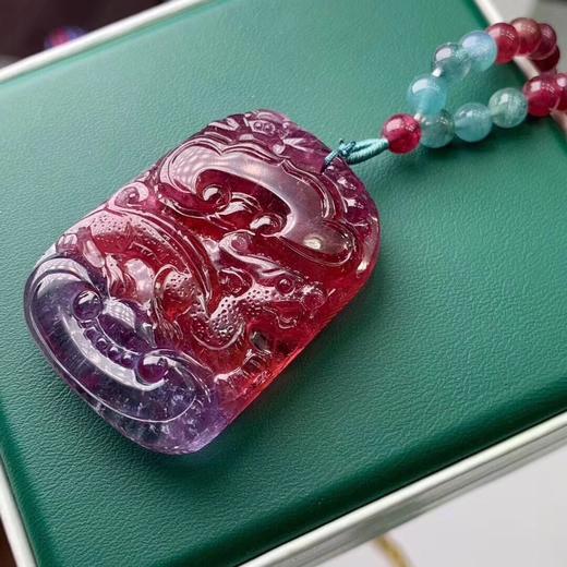 27.3g 43-31-1mm总重约50克卢比来红紫碧玺雕刻件 商品图8