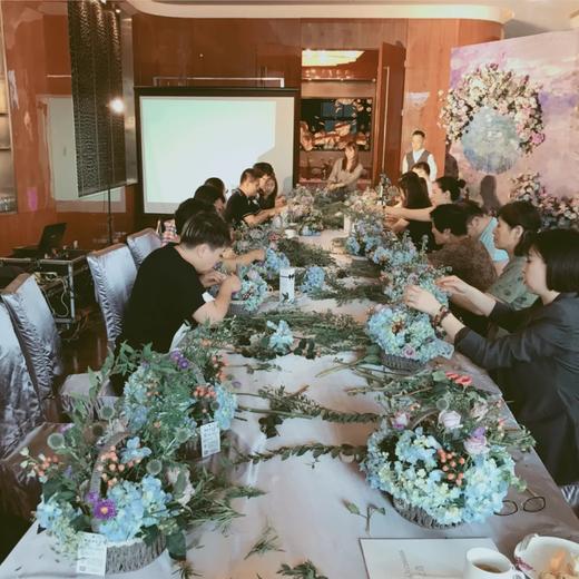 自然风提篮花艺沙龙 商品图0