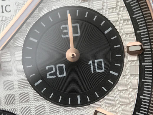 JH爱彼皇家橡树26331原装开模，强副本！41mm直径，上海7750全自动机械机芯。 商品图7