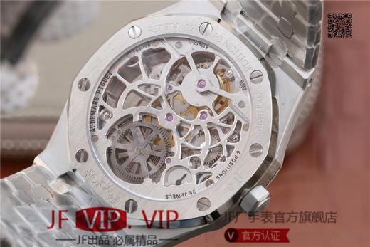 爱彼2018新款皇家橡树26518真陀飞轮男士腕表。这是一项对精度密要求极其严苛的高级制表工艺，丝毫分差都可能会影响机芯的走时精度或防震效果。 商品图6