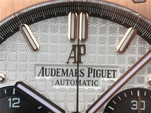 JH爱彼皇家橡树26331原装开模，强副本！41mm直径，上海7750全自动机械机芯。 商品图4