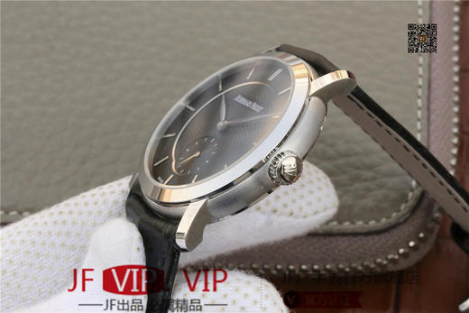 爱彼Jules Audemars系列手动上链男表，直径：男38mm，振频：28800每小时振荡次数动力储备：70小时 商品图5