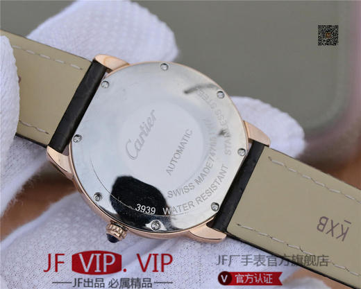 A8卡地亚伦敦SOLO中号WSRN0021腕表。直径36mm 厚度9.46 搭载卡地亚原装076全自动机械机芯。 商品图7