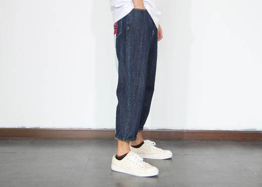 19SS 佛神 EVSU* 2027锥形宽松裁剪   大M 丹宁牛仔 0.75分裤  NZK057 商品图6