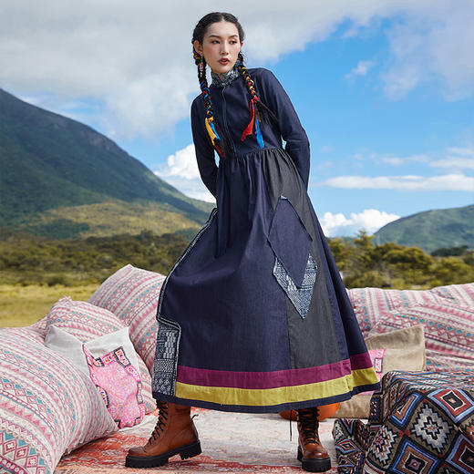 仙人画民族风牛仔连衣裙 商品图0