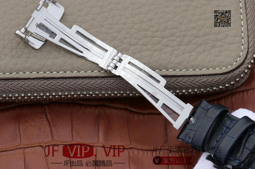 JF爱彼皇家橡树15400，3120自动机械机芯，41毫米，男士 材料：精钢 动力储备：60小时 表径：41毫米 表壳厚度：9.8毫米 表壳材质：精钢 商品图7