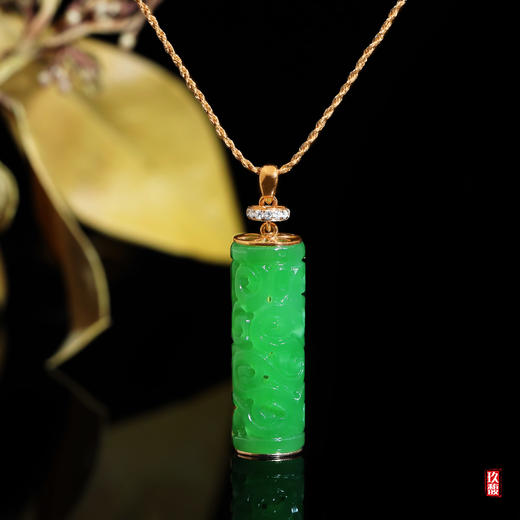 18K玫瑰金和田玉（碧玉）镶钻吊坠--香筒 /圆柱镂空雕件10*30mm/苹果绿 商品图0