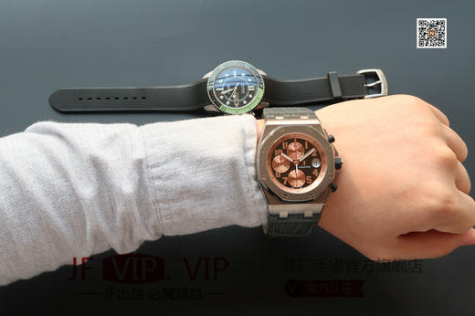 JF爱彼26179。皇家橡树印尼限量版，自制原装3126全自动计时机械机芯，纯钛钢表壳，全部功能同原装，42mm直径，本厂配泰国鳄表带！皮表带，男士手表，密底 商品图8