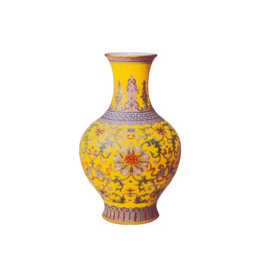 粉彩黄地缠枝花鱼纹瓶 商品图0