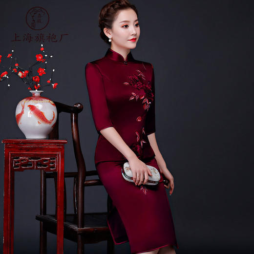 上海旗袍厂LHS-L9080绣花妈妈装婚宴婚庆旗袍喜婆婆婚礼喜事丈母娘旗袍裙 商品图3