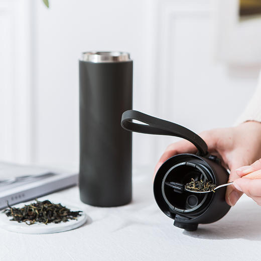 【丹麦PO：超轻升级款泡温杯】丹麦PO保温杯大容量茶水分离泡茶杯过滤真空不锈钢便携水杯子男女 470ml 商品图3