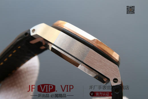 JF爱彼皇家橡树离岸型26170。克隆原装3126多功能计时机械机芯！原装正品1:1开模，42mm直径，尺寸重量做工无差距！全功能计时！皮表带，男士手表 商品图4