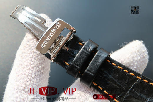 JF爱彼皇家橡树离岸型26170。克隆原装3126多功能计时机械机芯！原装正品1:1开模，42mm直径，尺寸重量做工无差距！全功能计时！皮表带，男士手表 商品图6