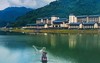 【部门活动15人起订】入住五星天鹅湖温泉酒店+宝晶宫（亿年溶洞+狮子山天梯+观景平台+天宫玻璃桥）+品特色美食纯玩2天英德之旅 商品缩略图2