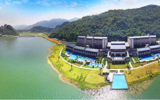 【部门活动15人起订】入住五星天鹅湖温泉酒店+宝晶宫（亿年溶洞+狮子山天梯+观景平台+天宫玻璃桥）+品特色美食纯玩2天英德之旅 商品图1