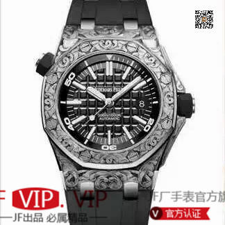 N爱彼15703弗洛伦萨雕花英国限量版。纯精钢！实测高强度防水200米！进口原版开模机械机芯！原装潜水硅胶表带！42毫米直径。 商品图0