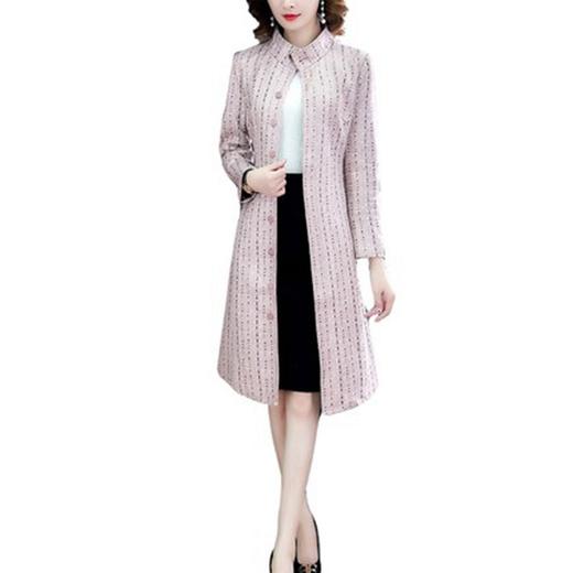 NYL-426786秋冬新款流行白色条纹系带显瘦过膝大码女式外套 商品图4