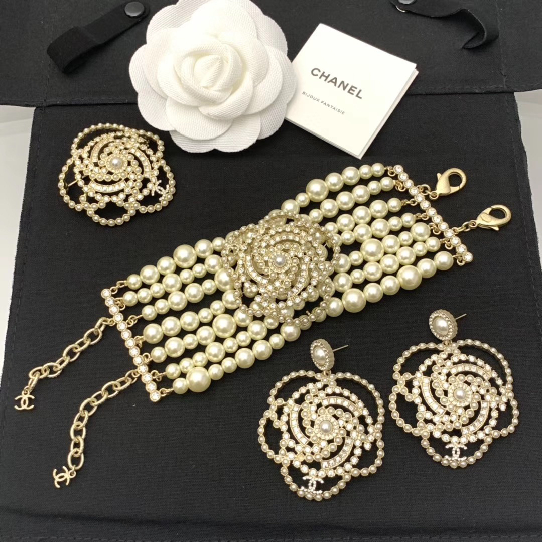【c】/chanel山茶花重磅手链