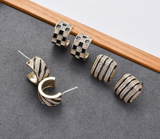 【首饰】。s925银针耳钉 几何镂空锆石 气质耳环 商品图1