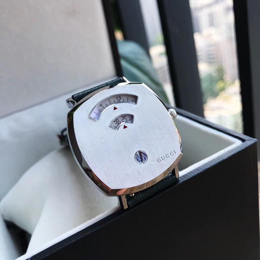 肖战同款 原单品质 Gucci古驰 Grip系列腕表亮相Gucci米兰时装周，进口石英机芯，大号38mm、中号35mm 商品图2