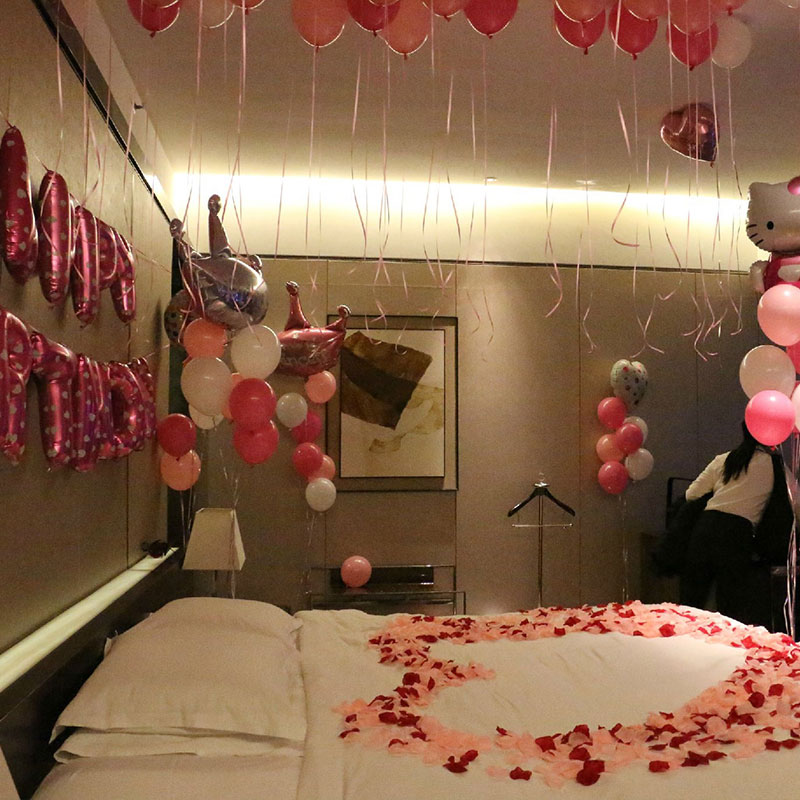 酒店房间气球生日订婚纪念日告白主题派对策划上门布置花瓣