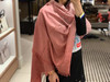 Coach渐变玫瑰色豆沙粉女士围巾披肩 商品缩略图3