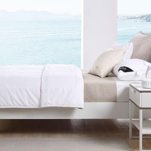 HBYM-001 简约时尚澳毛被 商品图2