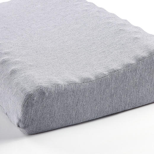 HBZX-009 亲肤乳胶枕 商品图2