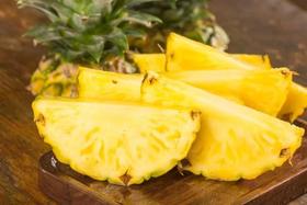长足540天！全国仅1000亩的稀有金菠萝！像西瓜一样啃着吃